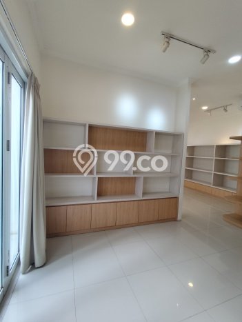 Disewakan Rumah Harga Terjangkau di Gading Serpong Tangerang Punya 3 KT Disewakan Rumah Harga Terjangkau di Gading Serpong Tangerang Punya 3 KT