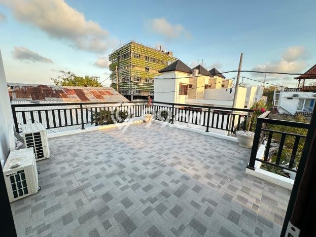 Vila di , Luas 680m2m², Lingkungan Nyaman Vila di , Luas 680m2m², Lingkungan Nyaman