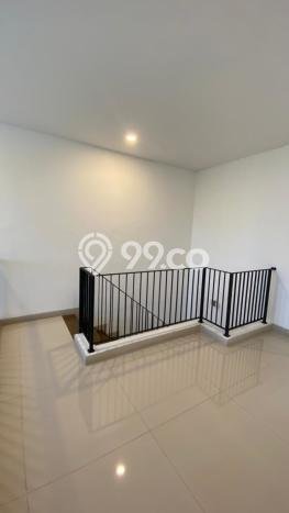 Siap Huni Rumah Mewah 4 Kamar di BSD Dekat ke Mana Pun Siap Huni Rumah Mewah 4 Kamar di BSD Dekat ke Mana Pun