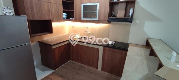 Rumah sewa siap huni 4 KT di BSD, Tangerang Rumah sewa siap huni 4 KT di BSD, Tangerang