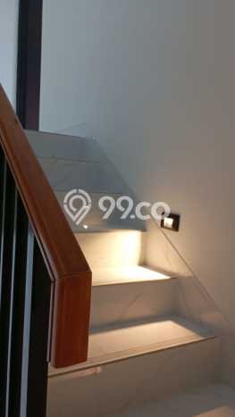 For Sale Hunian Rumah Nyaman 4 KT di BSD, Tangerang For Sale Hunian Rumah Nyaman 4 KT di BSD, Tangerang
