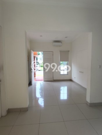 Disewakan Rumah Harga Terjangkau di Gading Serpong Tangerang Punya 3 KT Disewakan Rumah Harga Terjangkau di Gading Serpong Tangerang Punya 3 KT