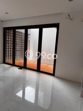 Jual Rumah Mewah Megah Dengan View Cantik di BSD, Tangerang Jual Rumah Mewah Megah Dengan View Cantik di BSD, Tangerang