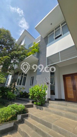 Siap Huni Rumah Mewah 5 Kamar di BSD Dekat ke Mana Pun Siap Huni Rumah Mewah 5 Kamar di BSD Dekat ke Mana Pun