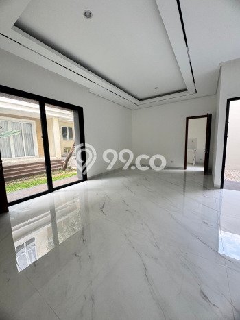 Rumah Mewah LB 133m2 Siap Huni Desain Elegan di BSD, Tangerang Rumah Mewah LB 133m2 Siap Huni Desain Elegan di BSD, Tangerang