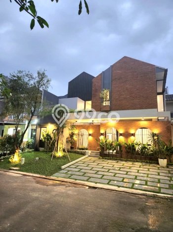 Hunian Mewah LB 400m2 Siap Huni Desain Elegan di BSD City, Tangerang Hunian Mewah LB 400m2 Siap Huni Desain Elegan di BSD City, Tangerang