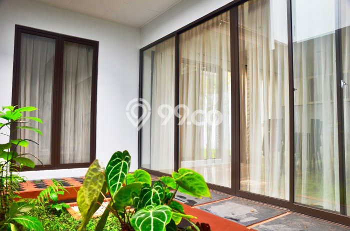 Rumah Bagus Siap Pakai Di Serpong Luas 160m2 Aman Rumah Bagus Siap Pakai Di Serpong Luas 160m2 Aman