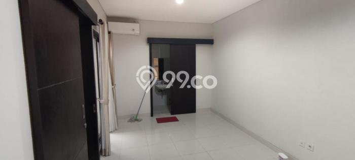 Rumah sewa siap huni 4 KT di BSD, Tangerang Rumah sewa siap huni 4 KT di BSD, Tangerang