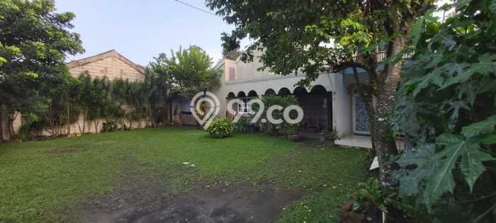 Rumah Luxury Modern Siap Huni di Bojong Sari Depok Rumah Luxury Modern Siap Huni di Bojong Sari Depok