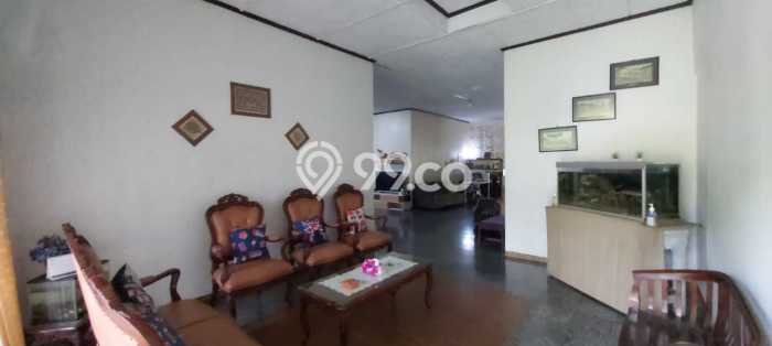 Rumah Luxury Modern Siap Huni di Bojong Sari Depok Rumah Luxury Modern Siap Huni di Bojong Sari Depok