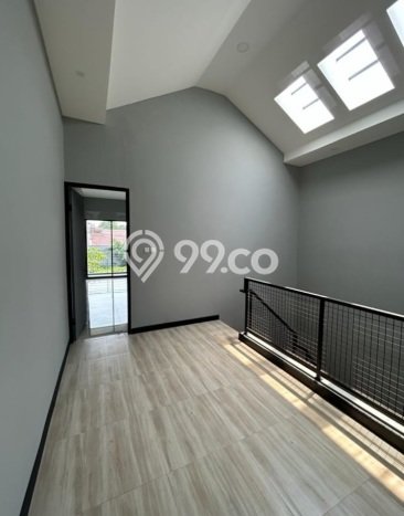 PROMO SPESIAL! Rumah Nyaman di Kembangan, Luas 125m² Bangunan 165m² PROMO SPESIAL! Rumah Nyaman di Kembangan, Luas 125m² Bangunan 165m²