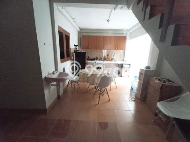 Siap Huni Rumah Mewah 24 Kamar di Senen Dekat ke Mana Pun Siap Huni Rumah Mewah 24 Kamar di Senen Dekat ke Mana Pun
