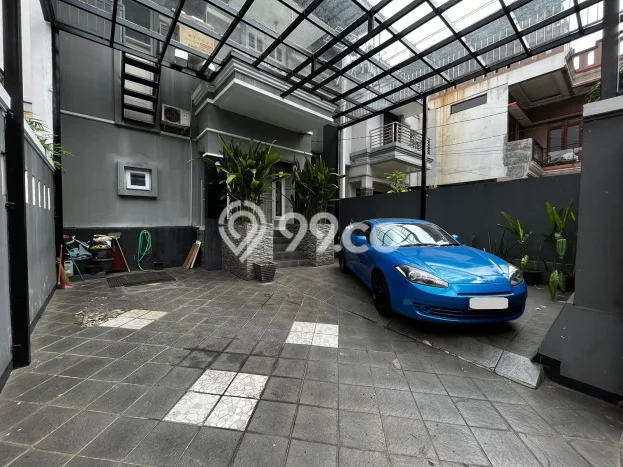 Rumah Premium kawasan Ciganjur, 3 KM, Area Tenang, Luas 200m² Bangunan 250m² Rumah Premium kawasan Ciganjur, 3 KM, Area Tenang, Luas 200m² Bangunan 250m²