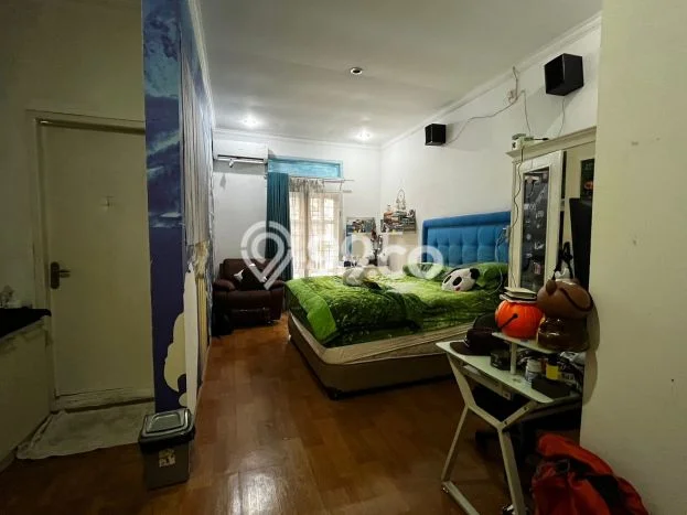 Rumah Premium kawasan Ciganjur, 3 KM, Area Tenang, Luas 200m² Bangunan 250m² Rumah Premium kawasan Ciganjur, 3 KM, Area Tenang, Luas 200m² Bangunan 250m²