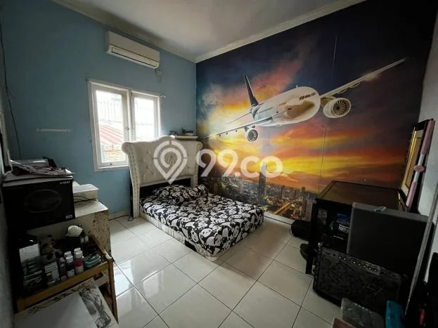 Rumah Premium kawasan Ciganjur, 3 KM, Area Tenang, Luas 200m² Bangunan 250m² Rumah Premium kawasan Ciganjur, 3 KM, Area Tenang, Luas 200m² Bangunan 250m²