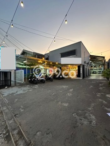Komersial Dijual di Jagakarsa Jakarta Selatan dengan LB 700m2 Komersial Dijual di Jagakarsa Jakarta Selatan dengan LB 700m2