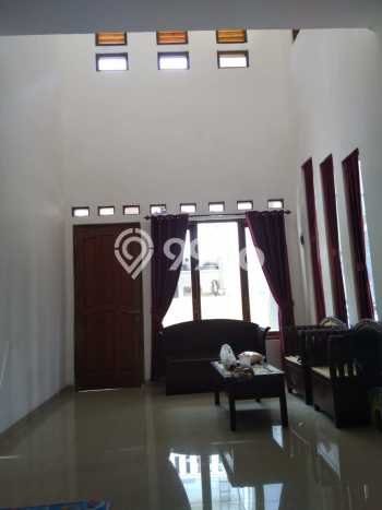 Rumah Strategis Minimalis Lb 150m2 di Pamulang, Tangerang Selatan Rumah Strategis Minimalis Lb 150m2 di Pamulang, Tangerang Selatan