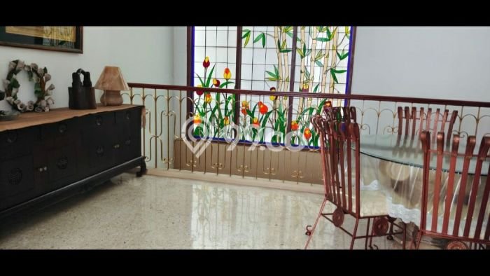 Rumah Mewah LB 400m2 Siap Huni Desain Elegan di Kemang, Jakarta Selatan Rumah Mewah LB 400m2 Siap Huni Desain Elegan di Kemang, Jakarta Selatan