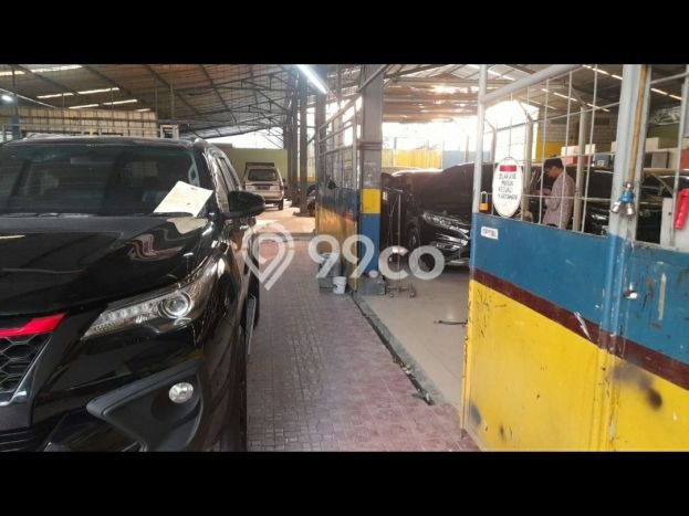 Gudang Dijual di Prime Area Jakarta Barat Luas 1800m2 Gudang Dijual di Prime Area Jakarta Barat Luas 1800m2