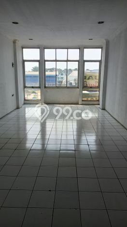 LOKASI TERBAIK! Ruko Kawasan Serpong, Luas 171m2m², Pusat Komersial LOKASI TERBAIK! Ruko Kawasan Serpong, Luas 171m2m², Pusat Komersial