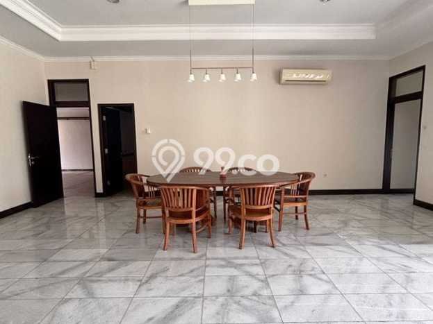Hunian Mewah LB 428m2 Siap Pakai Desain Elegan di Gandaria, Jakarta Selatan Hunian Mewah LB 428m2 Siap Pakai Desain Elegan di Gandaria, Jakarta Selatan