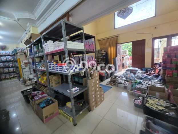 Dijual Hunian Mewah dengan Fasilitas Sekitar Komplit di Mampang Prapatan, Jakarta Selatan Dijual Hunian Mewah dengan Fasilitas Sekitar Komplit di Mampang Prapatan, Jakarta Selatan