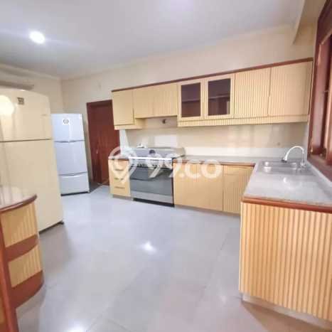Rumah Kondisi Baik Disewakan di Kemang, Jakarta Selatan LT 1258m2, LB 378m2 Rumah Kondisi Baik Disewakan di Kemang, Jakarta Selatan LT 1258m2, LB 378m2
