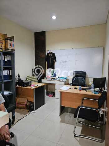 Kantor Bagus Dijual LB 2200m2 Lokasi Strategis Tangerang Selatan Area Cocok untuk Bisnis Kantor Bagus Dijual LB 2200m2 Lokasi Strategis Tangerang Selatan Area Cocok untuk Bisnis
