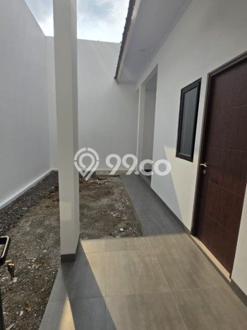 Rumah Modern 3 KT di Meruya Jakarta Barat Unfurnished Rumah Modern 3 KT di Meruya Jakarta Barat Unfurnished