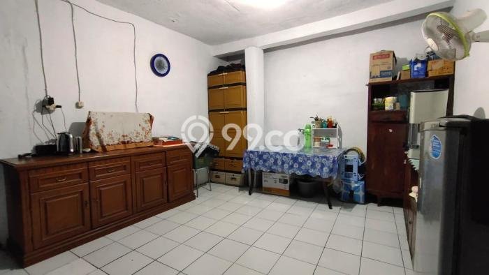 Siap Huni Hunian Elit 7 Kamar di Kebayoran Baru Dekat ke Mana Saja Siap Huni Hunian Elit 7 Kamar di Kebayoran Baru Dekat ke Mana Saja