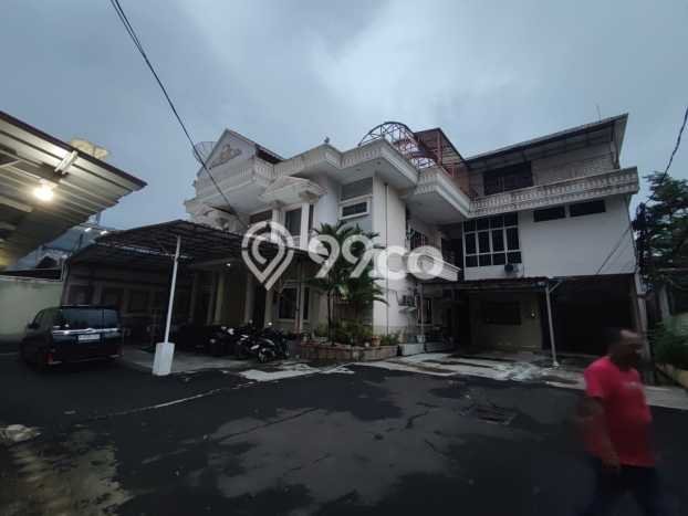 Hunian Elit LB 1781m2 Siap Pakai Desain Elegan di Setiabudi, Jakarta Selatan Hunian Elit LB 1781m2 Siap Pakai Desain Elegan di Setiabudi, Jakarta Selatan