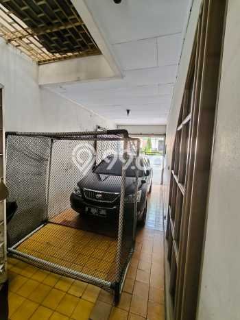 For Sale! Luxury House LT 412m2 Desain Modern di Pondok Indah For Sale! Luxury House LT 412m2 Desain Modern di Pondok Indah