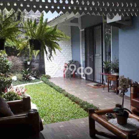 Disewakan! Rumah 5 Kamar Tidur &
5 Kamar Mandi di Bintaro, Tangerang Selatan Disewakan! Rumah 5 Kamar Tidur &
5 Kamar Mandi di Bintaro, Tangerang Selatan