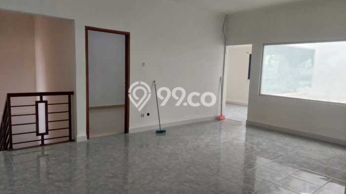 Dijual Rumah Eksklusif 7 KT di Cirendeu, Jakarta Selatan Dijual Rumah Eksklusif 7 KT di Cirendeu, Jakarta Selatan