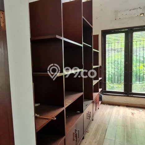 Rumah Luxury Modern Tanpa Renovasi di Pondok Pinang Jakarta Selatan Rumah Luxury Modern Tanpa Renovasi di Pondok Pinang Jakarta Selatan