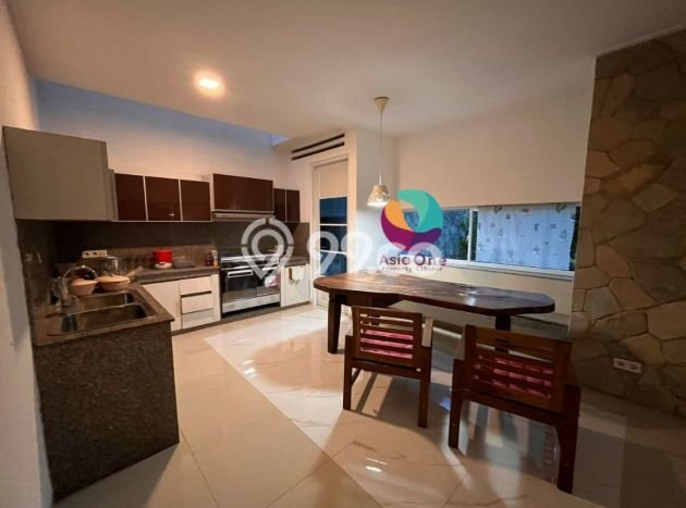Hunian Mewah LB 240m2 Siap Pakai Desain Elegan di Cibubur, Jakarta Timur Hunian Mewah LB 240m2 Siap Pakai Desain Elegan di Cibubur, Jakarta Timur
