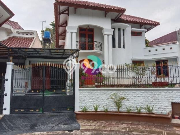 Rumah Mewah LB 290m2 Siap Huni Desain Elegan di Raffles Hills, Jakarta Timur Rumah Mewah LB 290m2 Siap Huni Desain Elegan di Raffles Hills, Jakarta Timur