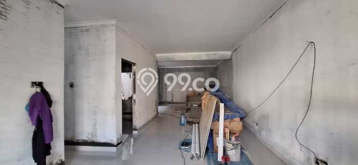 Jual Rumah Eksklusif 3 KT di Kota Wisata, Jakarta Timur Jual Rumah Eksklusif 3 KT di Kota Wisata, Jakarta Timur