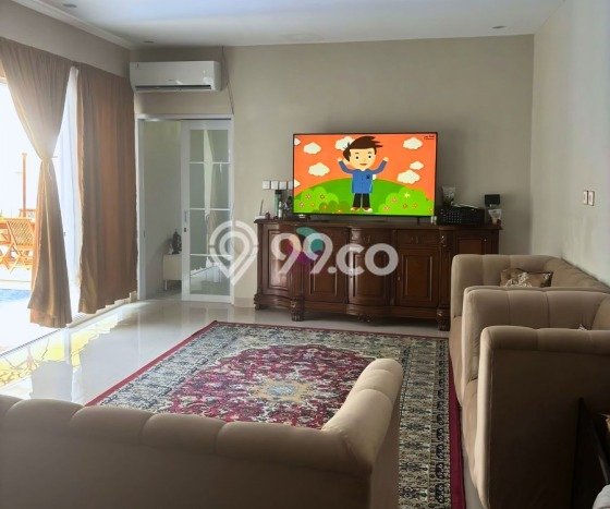 Rumah Mewah LB 600m2 Siap Huni Desain Elegan di Cibubur, Bogor Rumah Mewah LB 600m2 Siap Huni Desain Elegan di Cibubur, Bogor