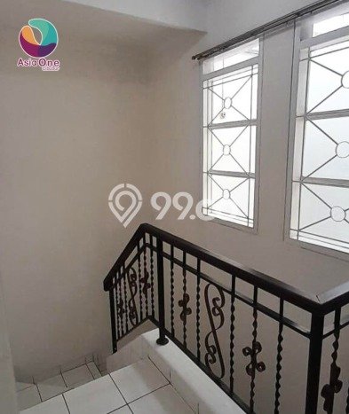 For Sale Hunian Rumah Terawat 3 Kamar di Kota Wisata, Jakarta Timur For Sale Hunian Rumah Terawat 3 Kamar di Kota Wisata, Jakarta Timur