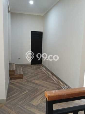 Rumah Modern 4 KT di Kota Wisata Jakarta Timur Unfurnished Rumah Modern 4 KT di Kota Wisata Jakarta Timur Unfurnished