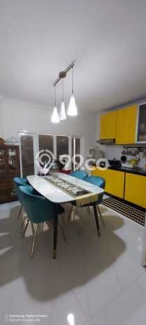 Dijual Rumah Luas Elegan Dengan View Eksklusif di Citra Grand, Jakarta Timur Dijual Rumah Luas Elegan Dengan View Eksklusif di Citra Grand, Jakarta Timur
