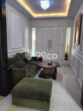 Rumah Luxury Modern Siap Huni di Kota Wisata Jakarta Timur Rumah Luxury Modern Siap Huni di Kota Wisata Jakarta Timur