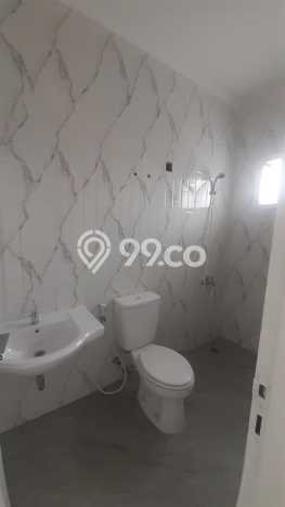 For Sale! Premium House LT 180m2 Desain Elegan di Kota Wisata For Sale! Premium House LT 180m2 Desain Elegan di Kota Wisata