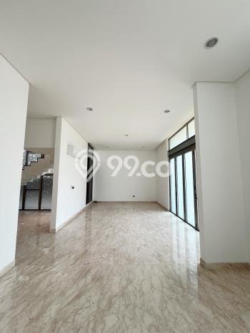 Ready to Use! Premium House LT 300m2 Desain Elegan di Pantai Indah Kapuk Ready to Use! Premium House LT 300m2 Desain Elegan di Pantai Indah Kapuk