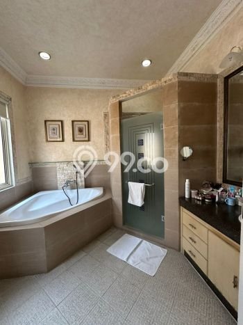For Sale! Luxury House LT 300m2 Desain Modern di Pantai Indah Kapuk For Sale! Luxury House LT 300m2 Desain Modern di Pantai Indah Kapuk