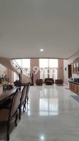Dijual Rumah Mewah Elegan Dengan View Eksklusif di Pantai Indah Kapuk, Jakarta Utara Dijual Rumah Mewah Elegan Dengan View Eksklusif di Pantai Indah Kapuk, Jakarta Utara