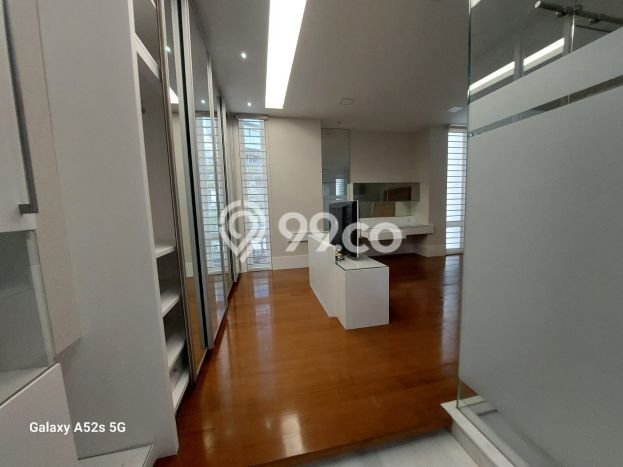 Jual Rumah Mewah Elegan Dengan View Cantik di Pantai Indah Kapuk, Jakarta Utara Jual Rumah Mewah Elegan Dengan View Cantik di Pantai Indah Kapuk, Jakarta Utara