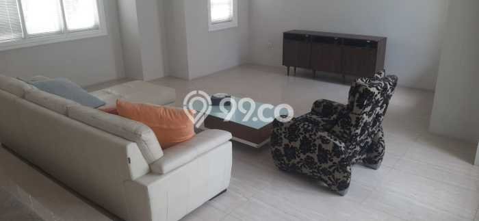 Hunian Modern Untuk Disewakan di Pantai Indah Kapuk Jakarta Utara 5 KT & 3 KM Hunian Modern Untuk Disewakan di Pantai Indah Kapuk Jakarta Utara 5 KT & 3 KM