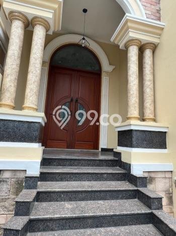 For Sale! Luxury House LT 160m2 Desain Elegan di Pantai Indah Kapuk For Sale! Luxury House LT 160m2 Desain Elegan di Pantai Indah Kapuk